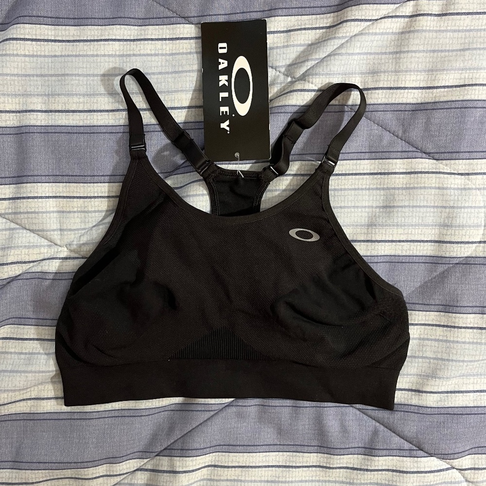 Oakley sports bra